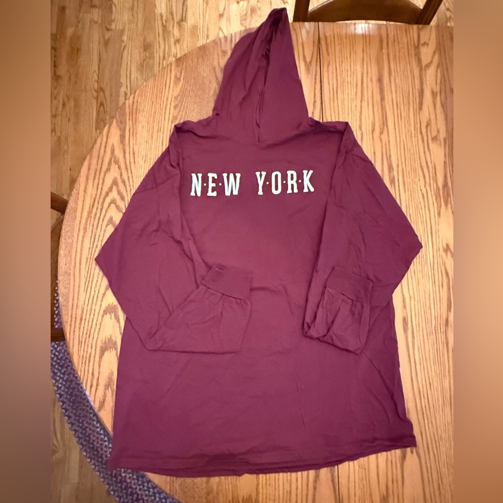 Maroon 'New York' Lightweight Hoodie XXL